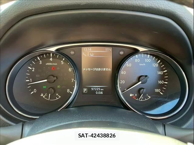 Nissan X-TRAIL 2016-10 4052314-13