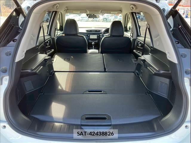 Nissan X-TRAIL 2016-10 4052314-17