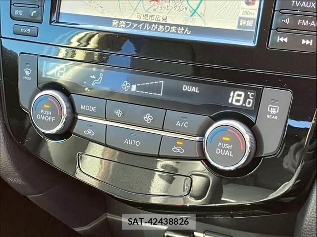 Nissan X-TRAIL 2016-10 4052314-25