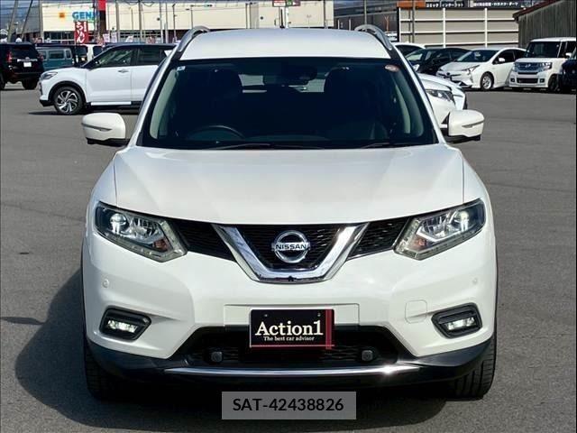 Nissan X-TRAIL 2016-10 4052314-2