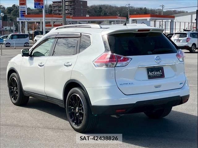 Nissan X-TRAIL 2016-10 4052314-4