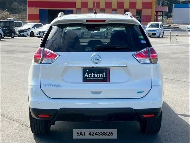 Nissan X-TRAIL 2016-10 4052314-5