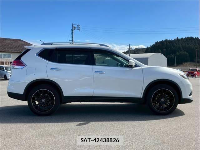 Nissan X-TRAIL 2016-10 4052314-7