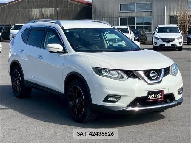 Nissan X-TRAIL 2016-10 4052314-8