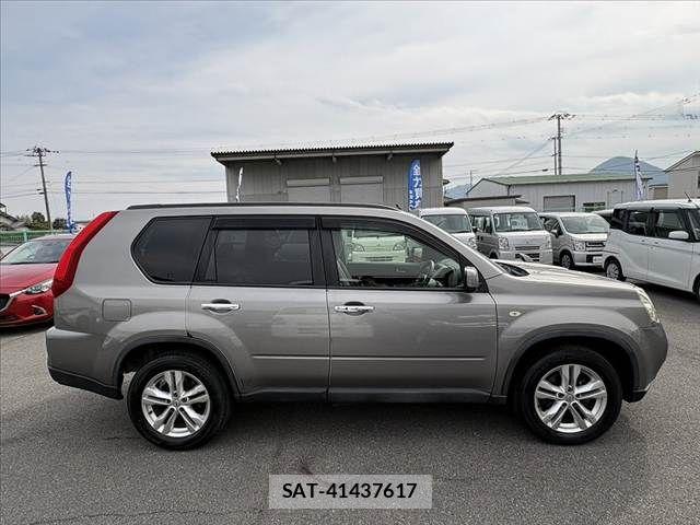 Nissan X-TRAIL 2013-02 4996467-10