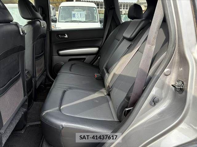 Nissan X-TRAIL 2013-02 4996467-18