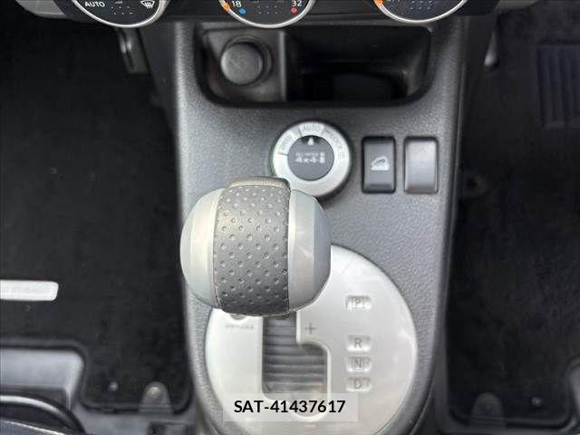 Nissan X-TRAIL 2013-02 4996467-25