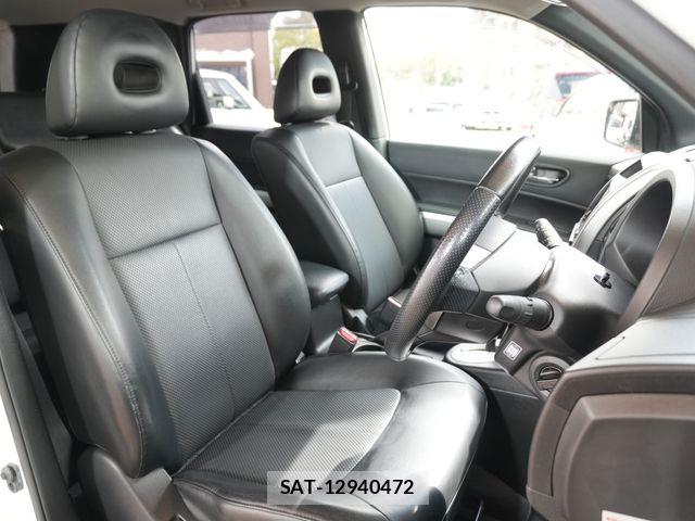 Nissan X-TRAIL 2013-02 4996543-18