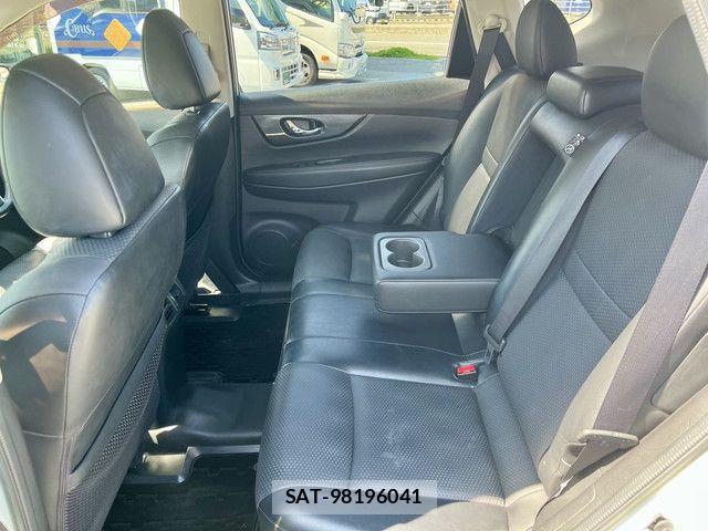 Nissan X-TRAIL 2014-03 4996517-10