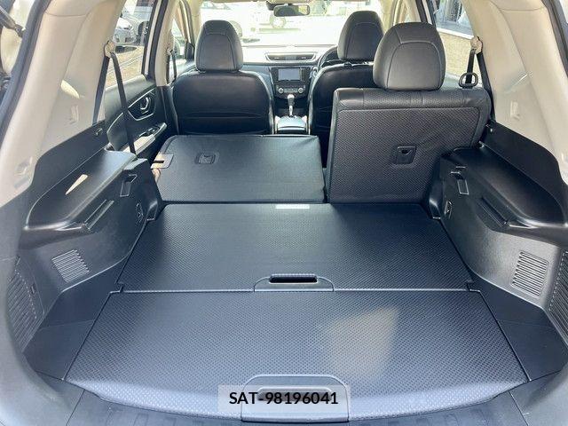 Nissan X-TRAIL 2014-03 4996517-15
