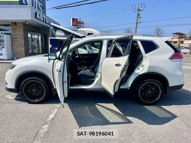 Nissan X-TRAIL 2014-03 4996517-5