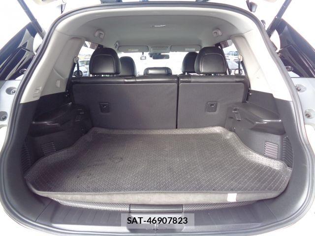 Nissan X-TRAIL 2017-03 4996409-11