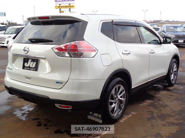 Nissan X-TRAIL 2017-03 4996409-2