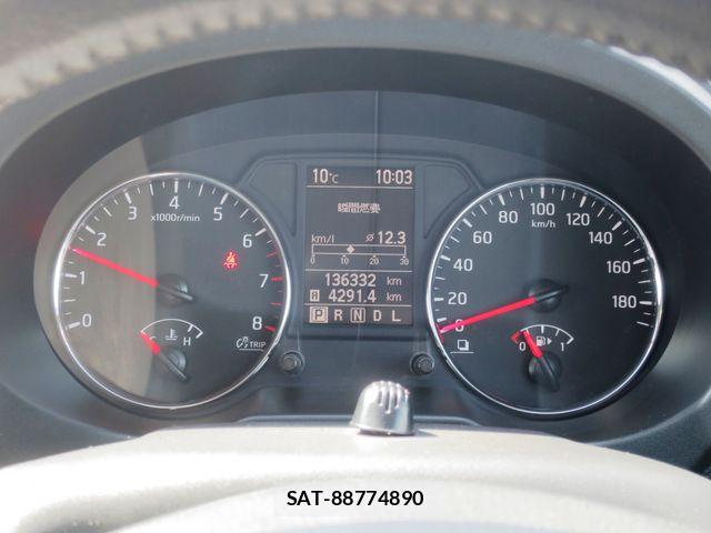 Nissan X-TRAIL 2013-11 4996621-13