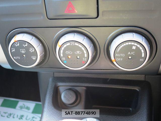 Nissan X-TRAIL 2013-11 4996621-15