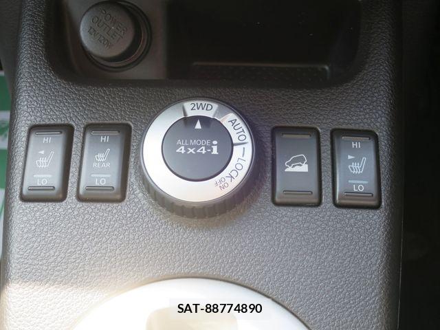 Nissan X-TRAIL 2013-11 4996621-16