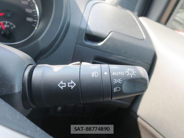 Nissan X-TRAIL 2013-11 4996621-19