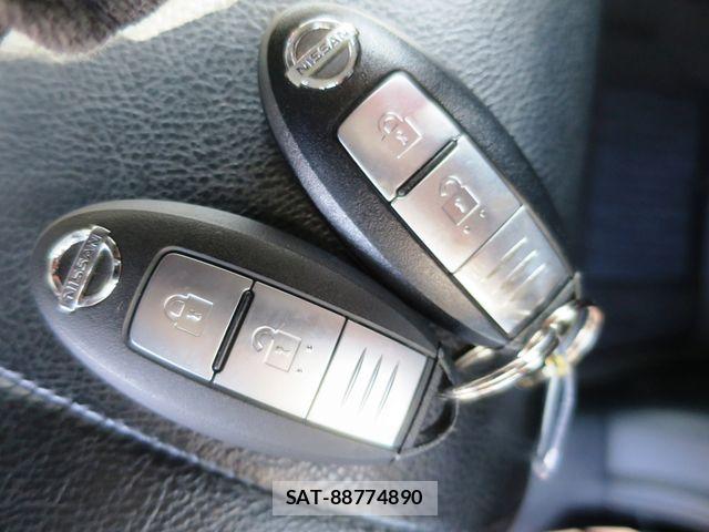 Nissan X-TRAIL 2013-11 4996621-22