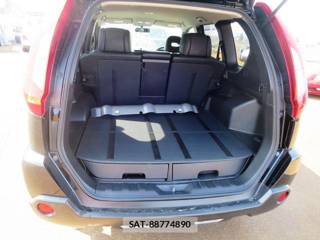 Nissan X-TRAIL 2013-11 4996621-7