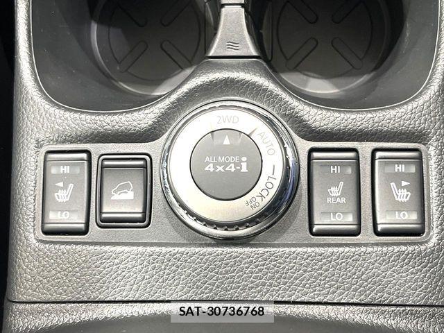 Nissan X-TRAIL 2019-01 4996320-7