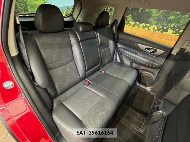 Nissan X-TRAIL 2015-10 4996494-10