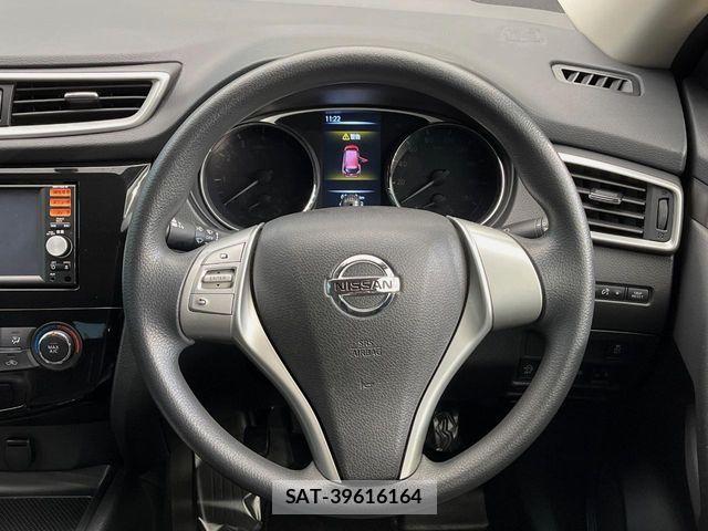 Nissan X-TRAIL 2015-10 4996494-12
