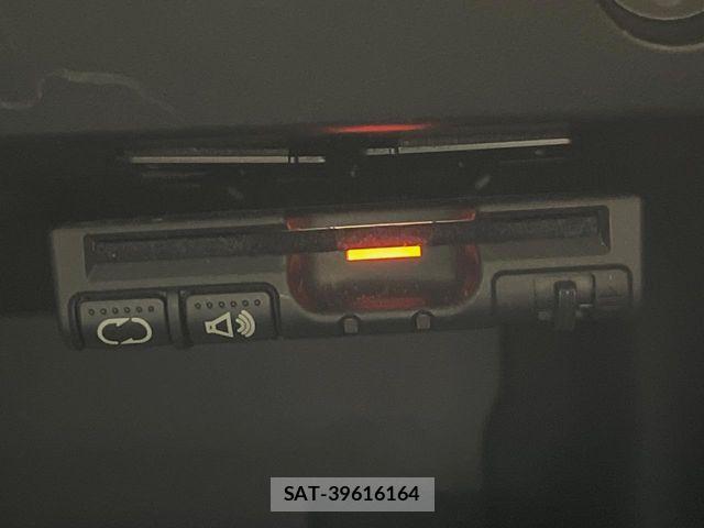 Nissan X-TRAIL 2015-10 4996494-8