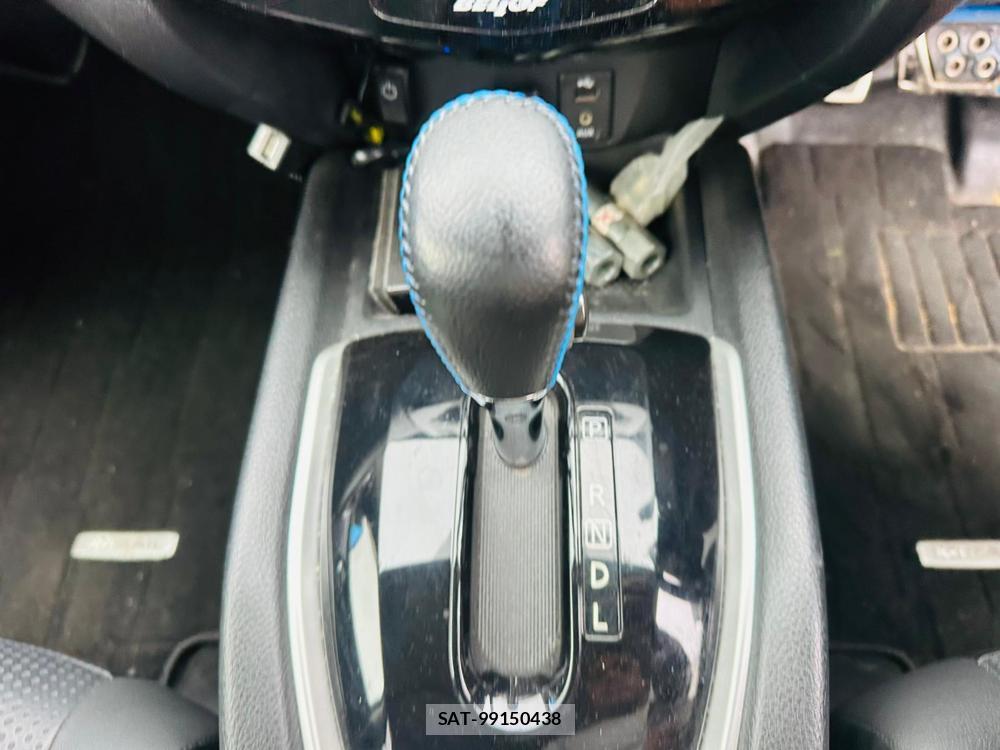 Nissan X-TRAIL 2015 3940263-19