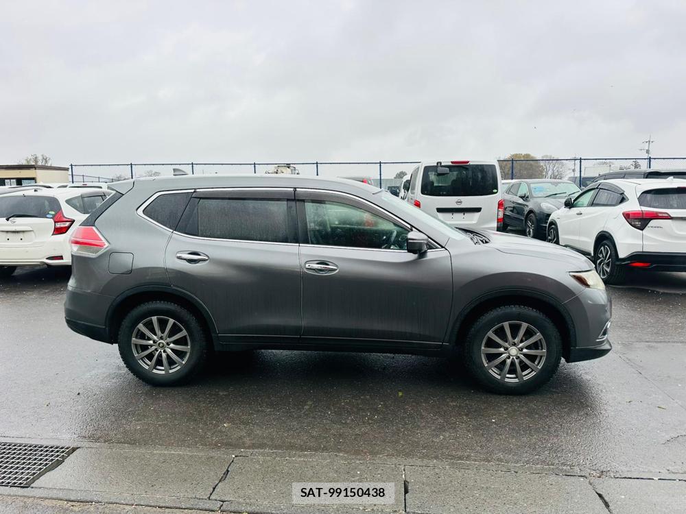 Nissan X-TRAIL 2015 3940263-5