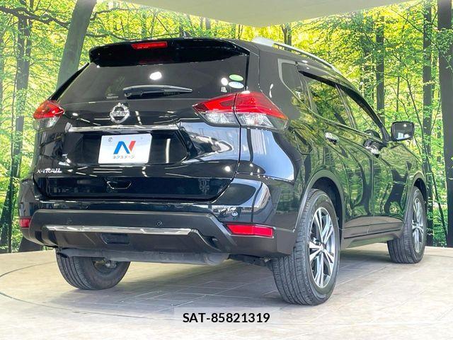 Nissan X-TRAIL 2017-07 5883576-16