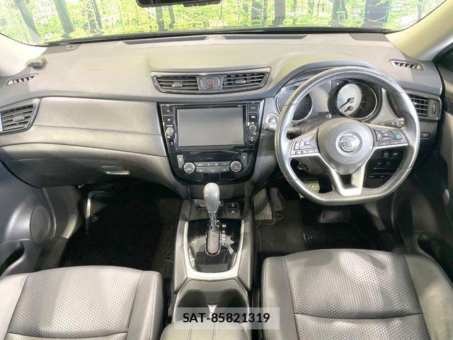 Nissan X-TRAIL 2017-07 5883576-1