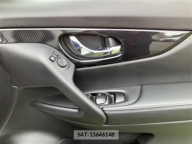 Nissan X-TRAIL 2021-02 5883524-27