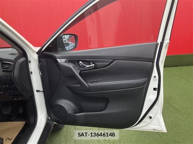 Nissan X-TRAIL 2021-02 5883524-28