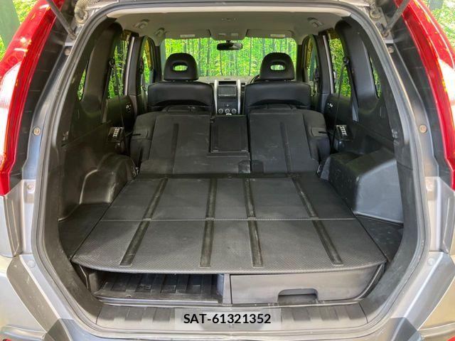 Nissan X-TRAIL 2011-02 5883682-9