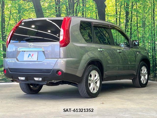 Nissan X-TRAIL 2011-02 5883682-16