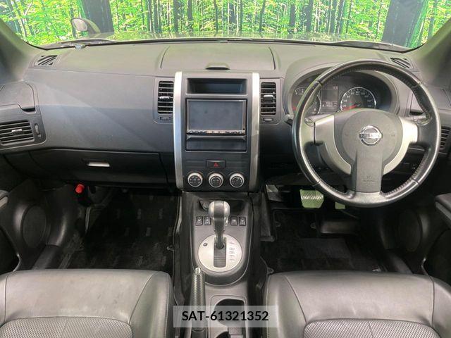 Nissan X-TRAIL 2011-02 5883682-1