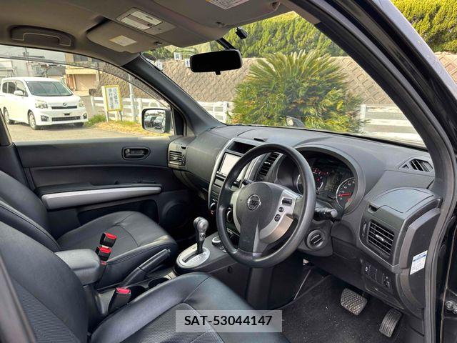 Nissan X-TRAIL 2013-06 5883690-11