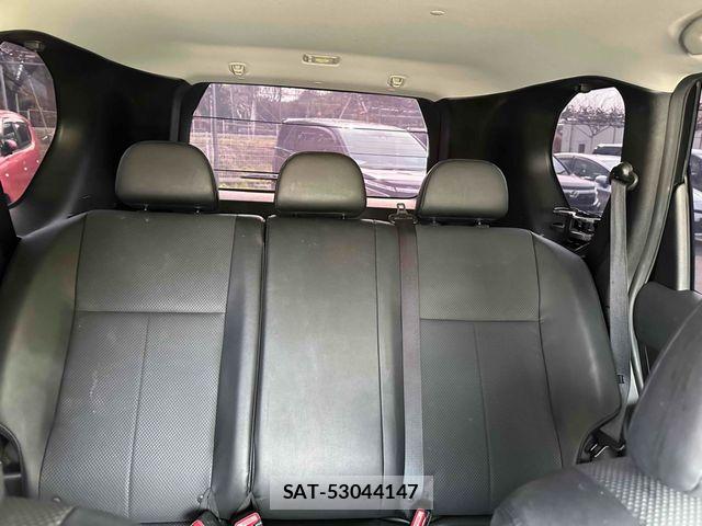Nissan X-TRAIL 2013-06 5883690-15