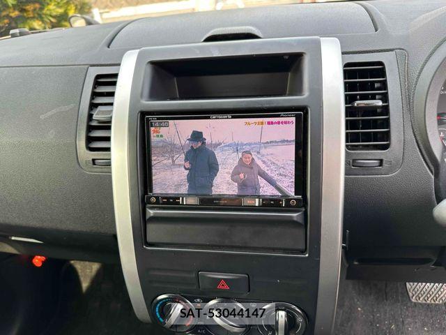 Nissan X-TRAIL 2013-06 5883690-19