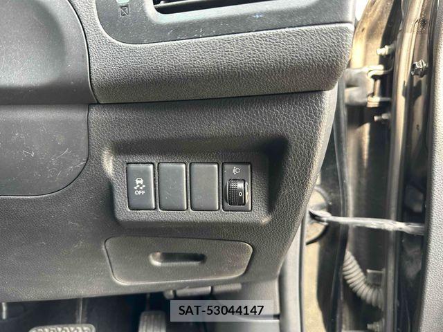 Nissan X-TRAIL 2013-06 5883690-22
