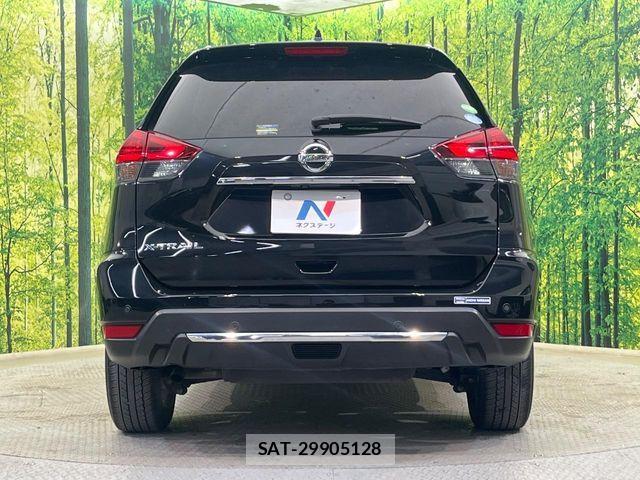 Nissan X-TRAIL 2018-11 5883533-15