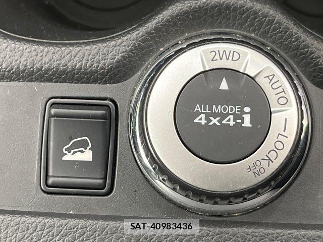 Nissan X-TRAIL 2018-02 6023792-3
