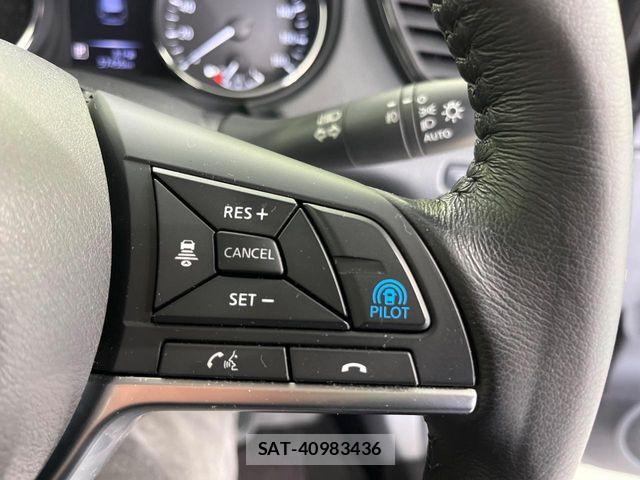 Nissan X-TRAIL 2018-02 6023792-6