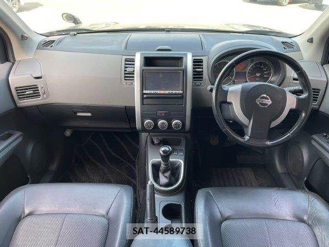 Nissan X-TRAIL 2007-10 6277759-2