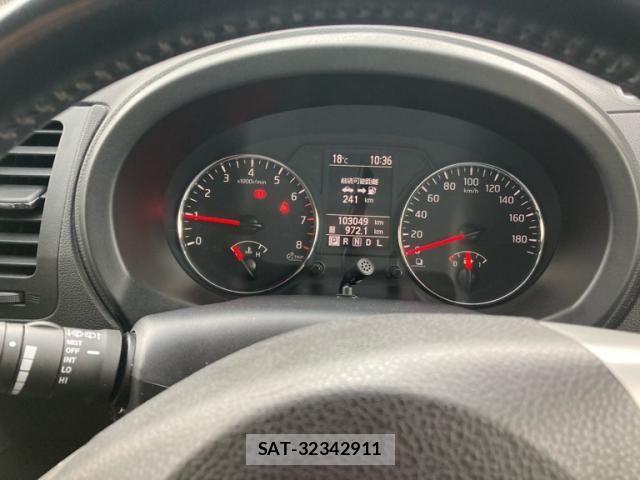 Nissan X-TRAIL 2011-06 6615898-14