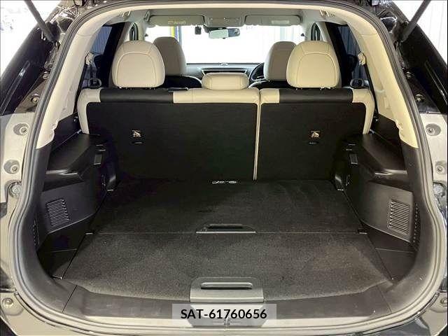 Nissan X-TRAIL 2015-10 6615887-11