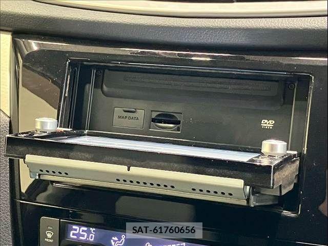 Nissan X-TRAIL 2015-10 6615887-23