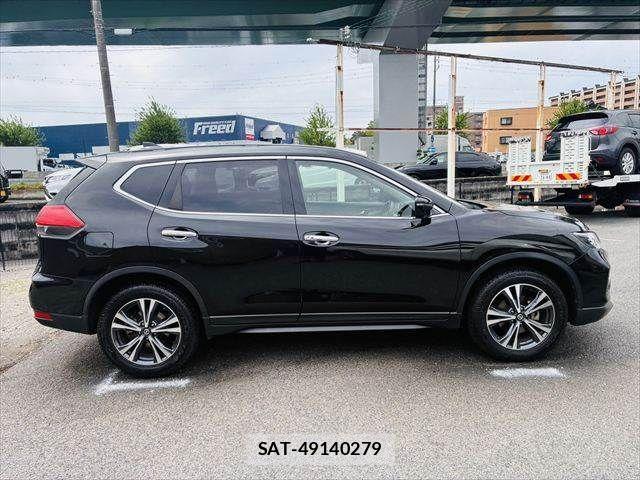 Nissan X-TRAIL 2018-12 6615883-14