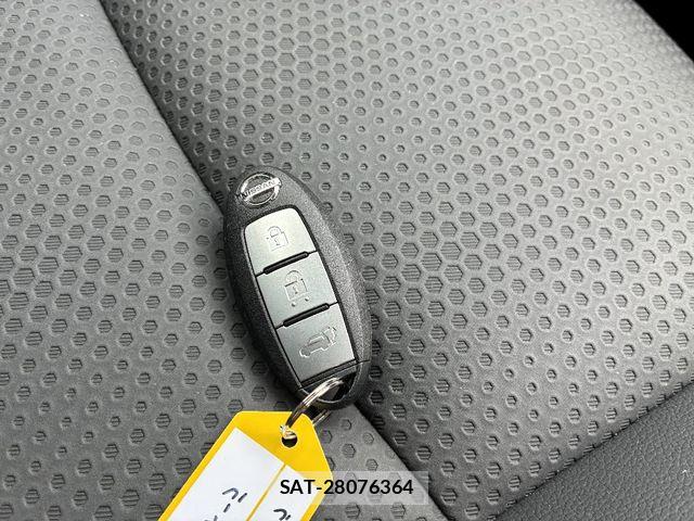 Nissan X-TRAIL 2018-07 6615871-19