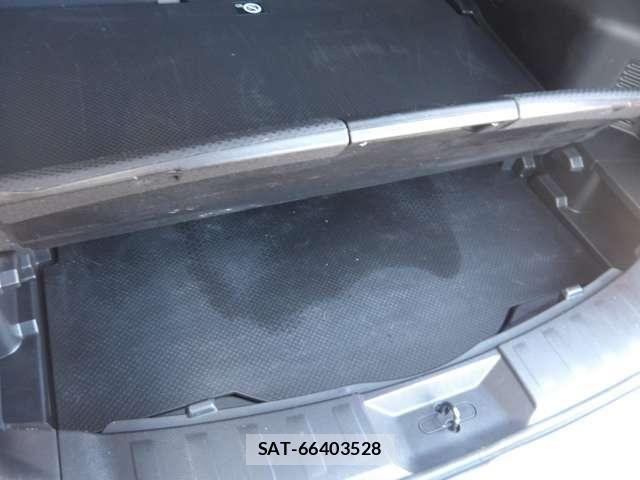 Nissan X-TRAIL 2017-09 6615877-22